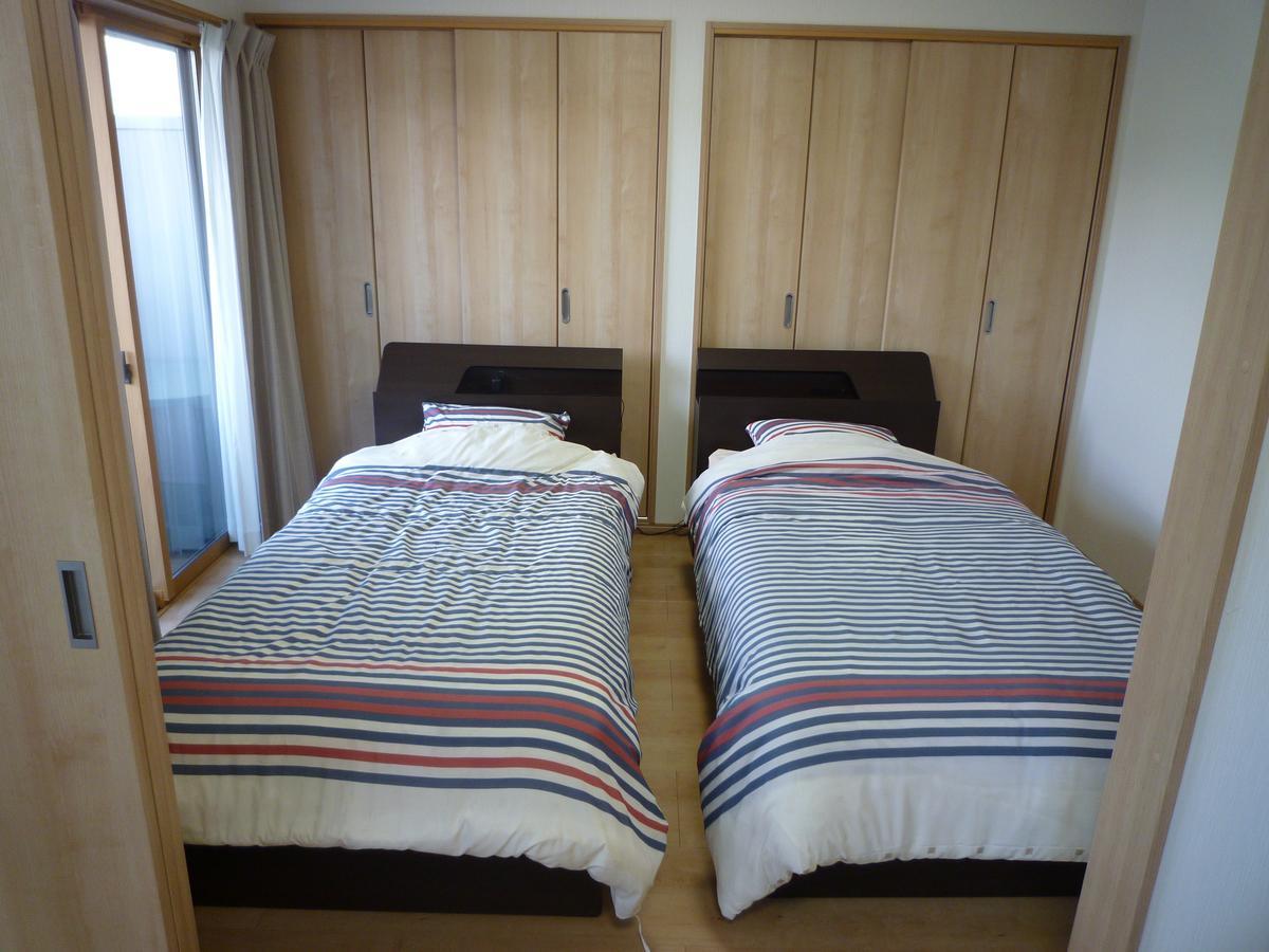 Sea Side Hostel Light House Ономіті Екстер'єр фото
